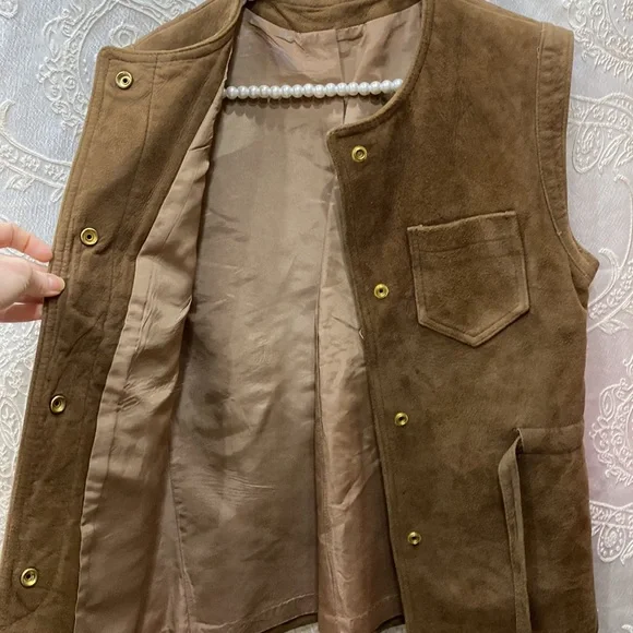 VTG suede vest - Picture 6 of 8